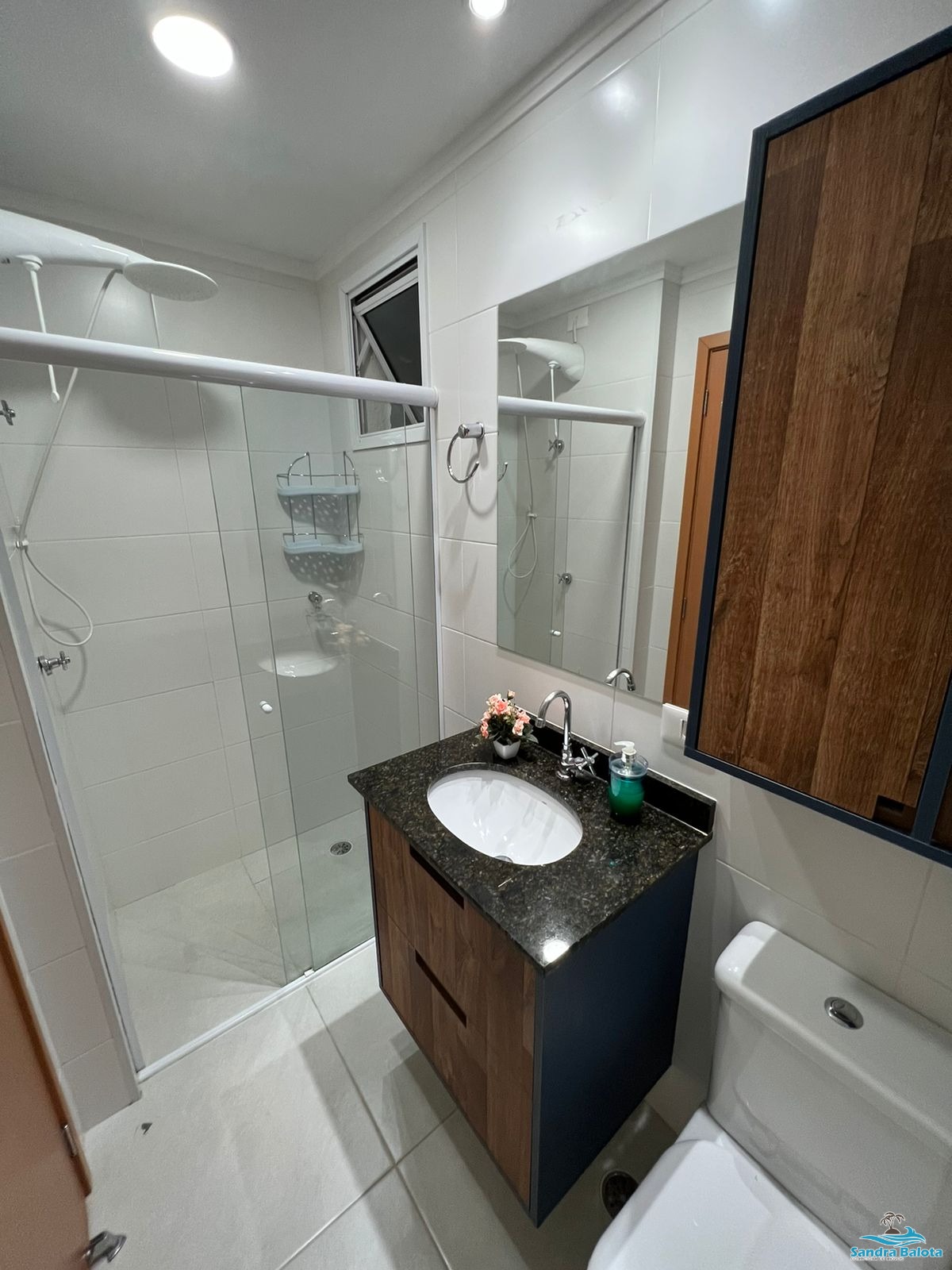 Apartamento de 2 dormitórios nas Toninhas