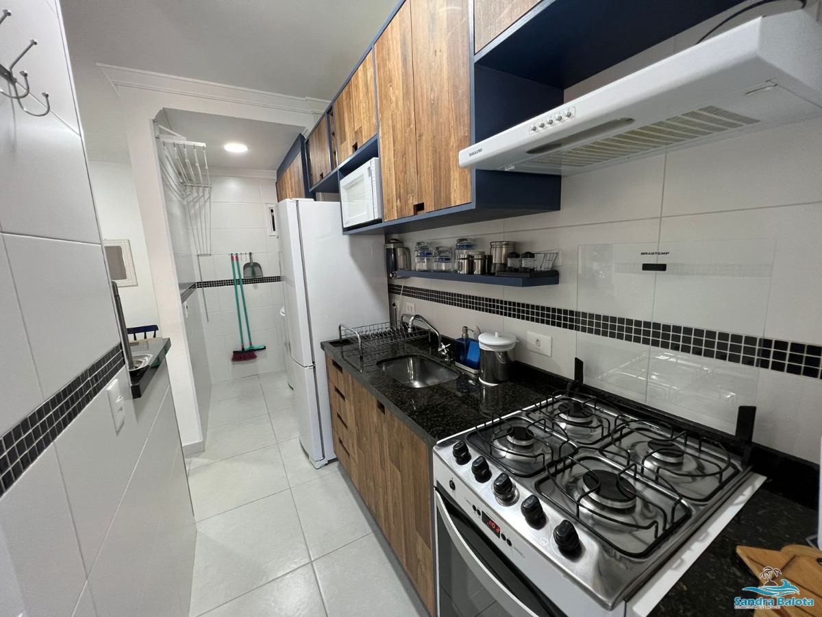 Apartamento de 2 dormitórios nas Toninhas