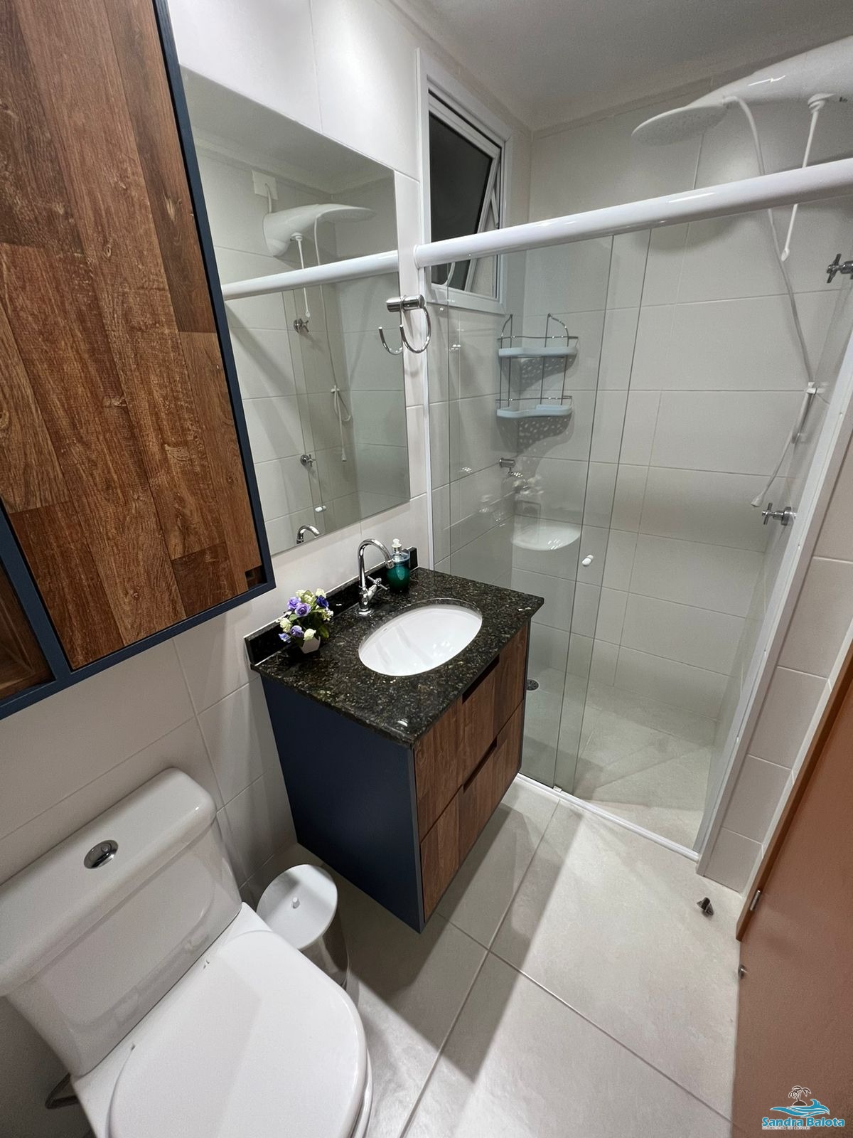 Apartamento de 2 dormitórios nas Toninhas