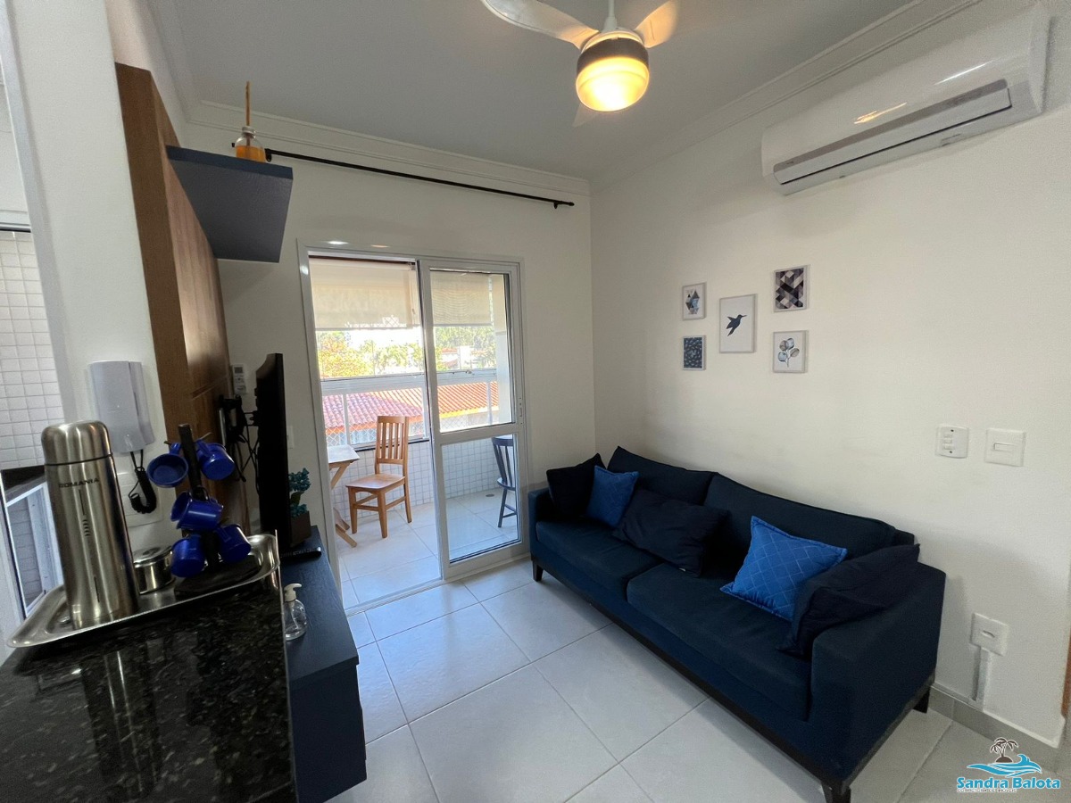 Apartamento de 2 dormitórios nas Toninhas