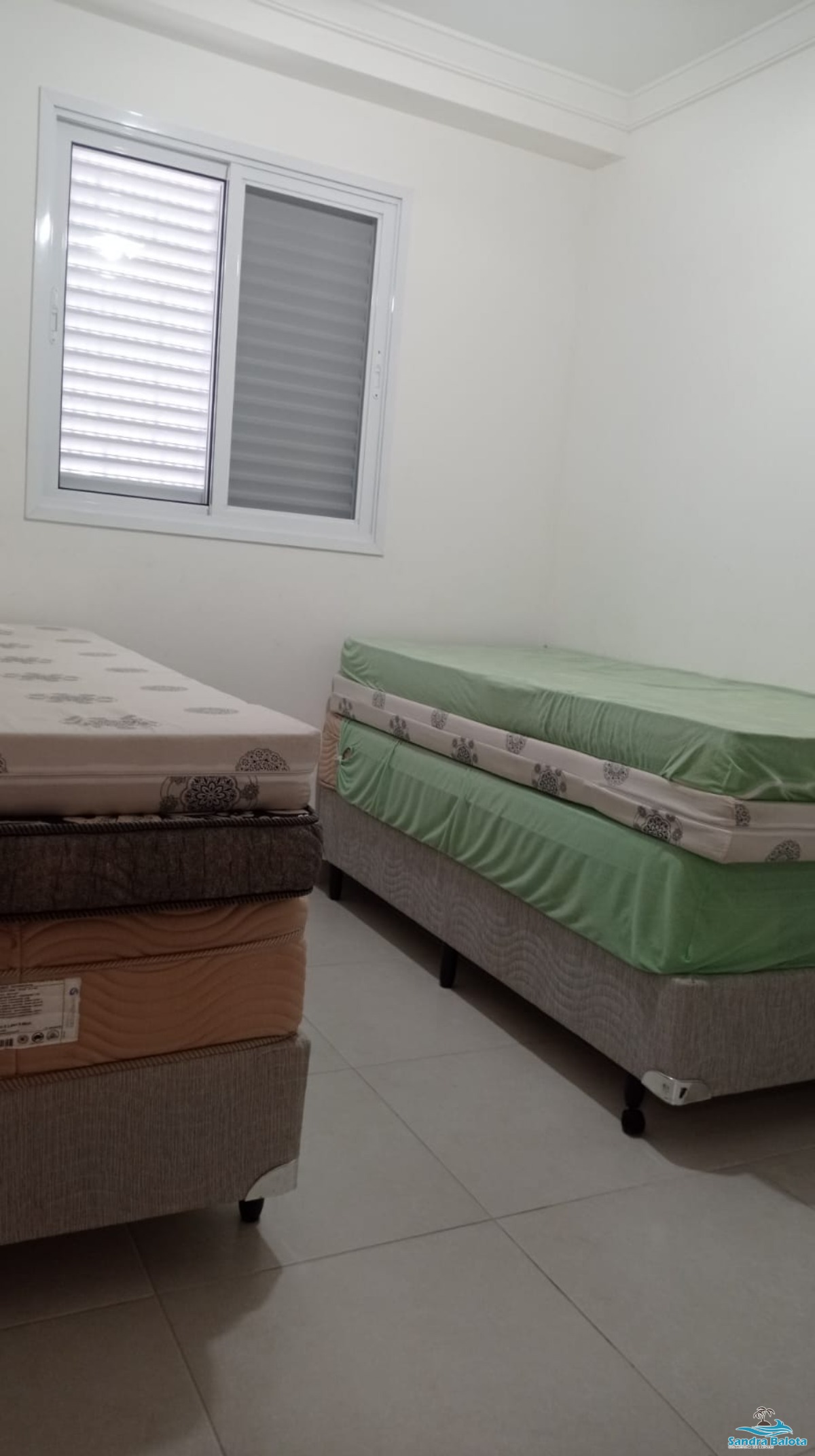 Apartamento de 2 dormitórios sendo 1 suíte/ Toninhas-Ubatuba