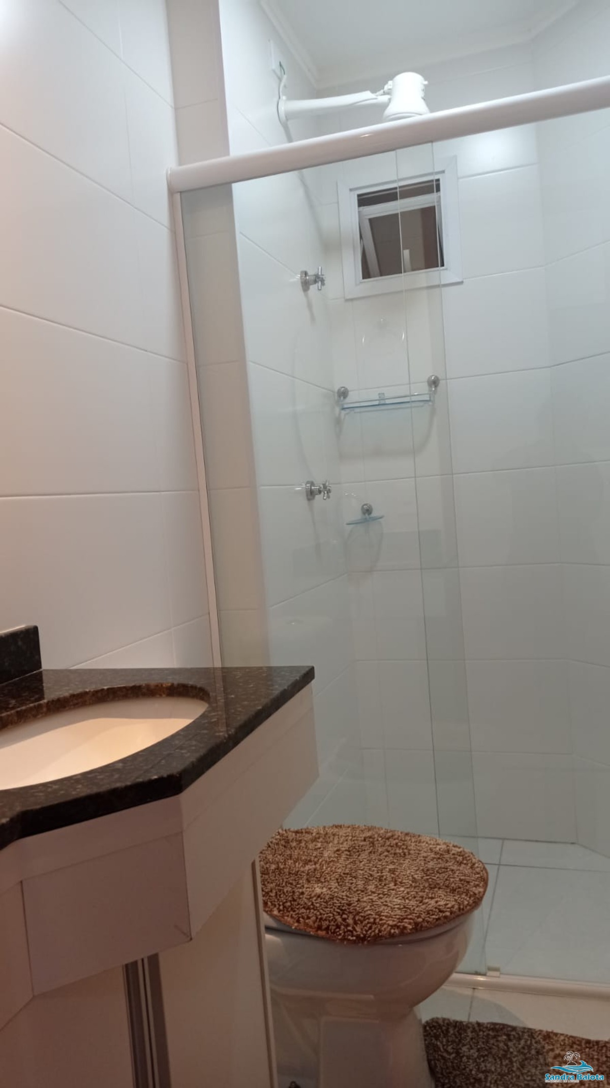 Apartamento de 2 dormitórios sendo 1 suíte/ Toninhas-Ubatuba