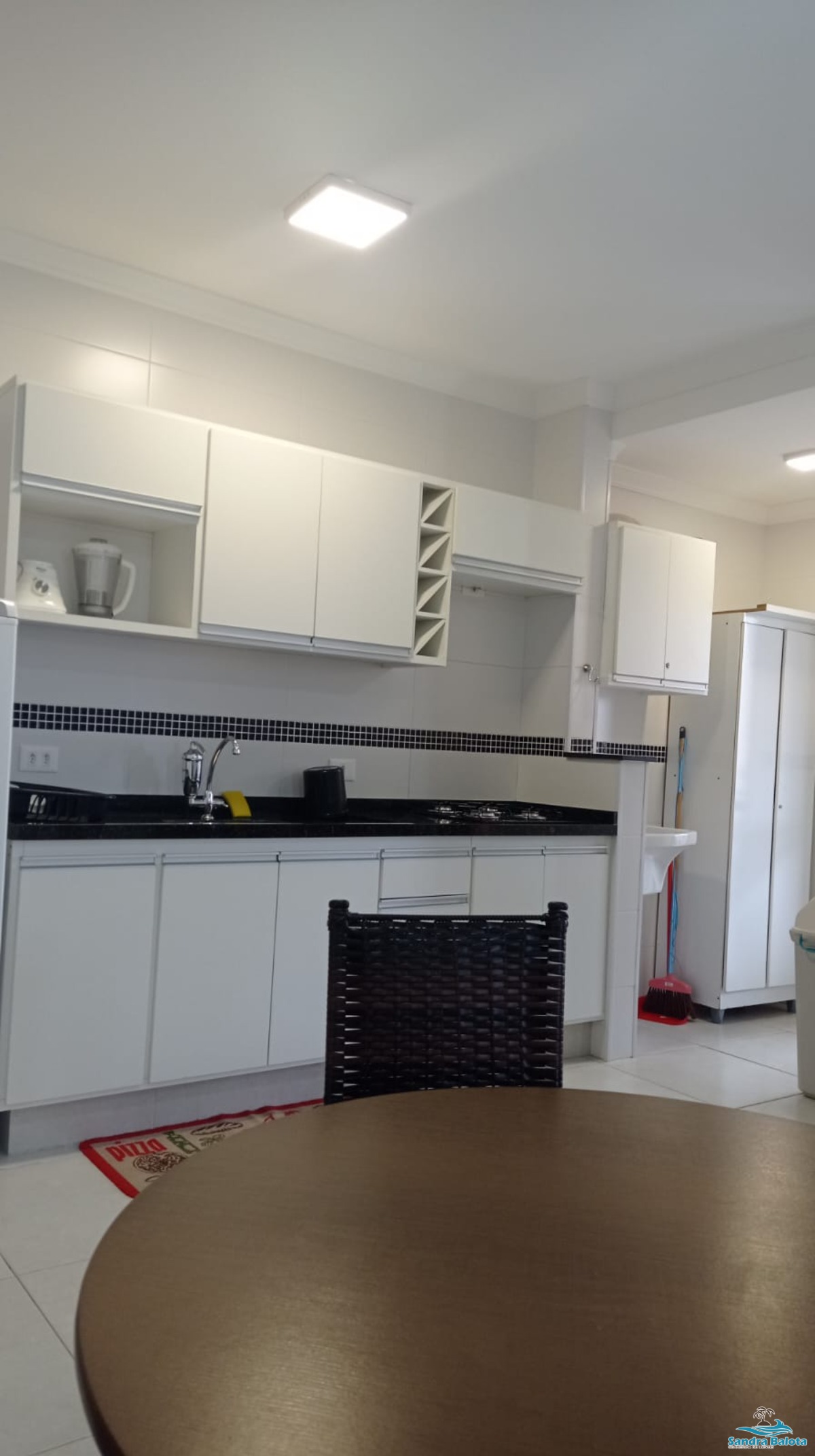 Apartamento de 2 dormitórios sendo 1 suíte/ Toninhas-Ubatuba