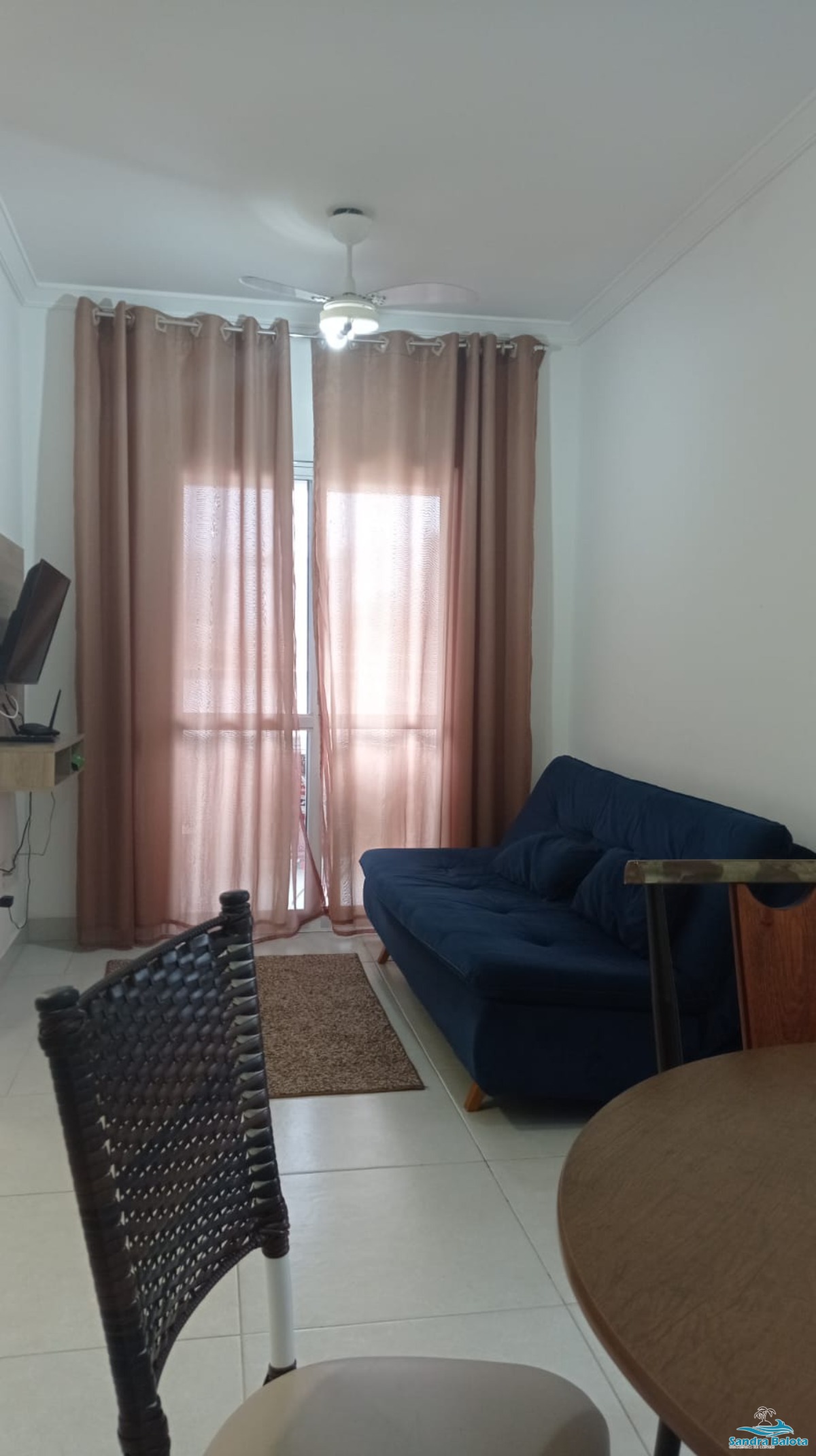Apartamento de 2 dormitórios sendo 1 suíte/ Toninhas-Ubatuba