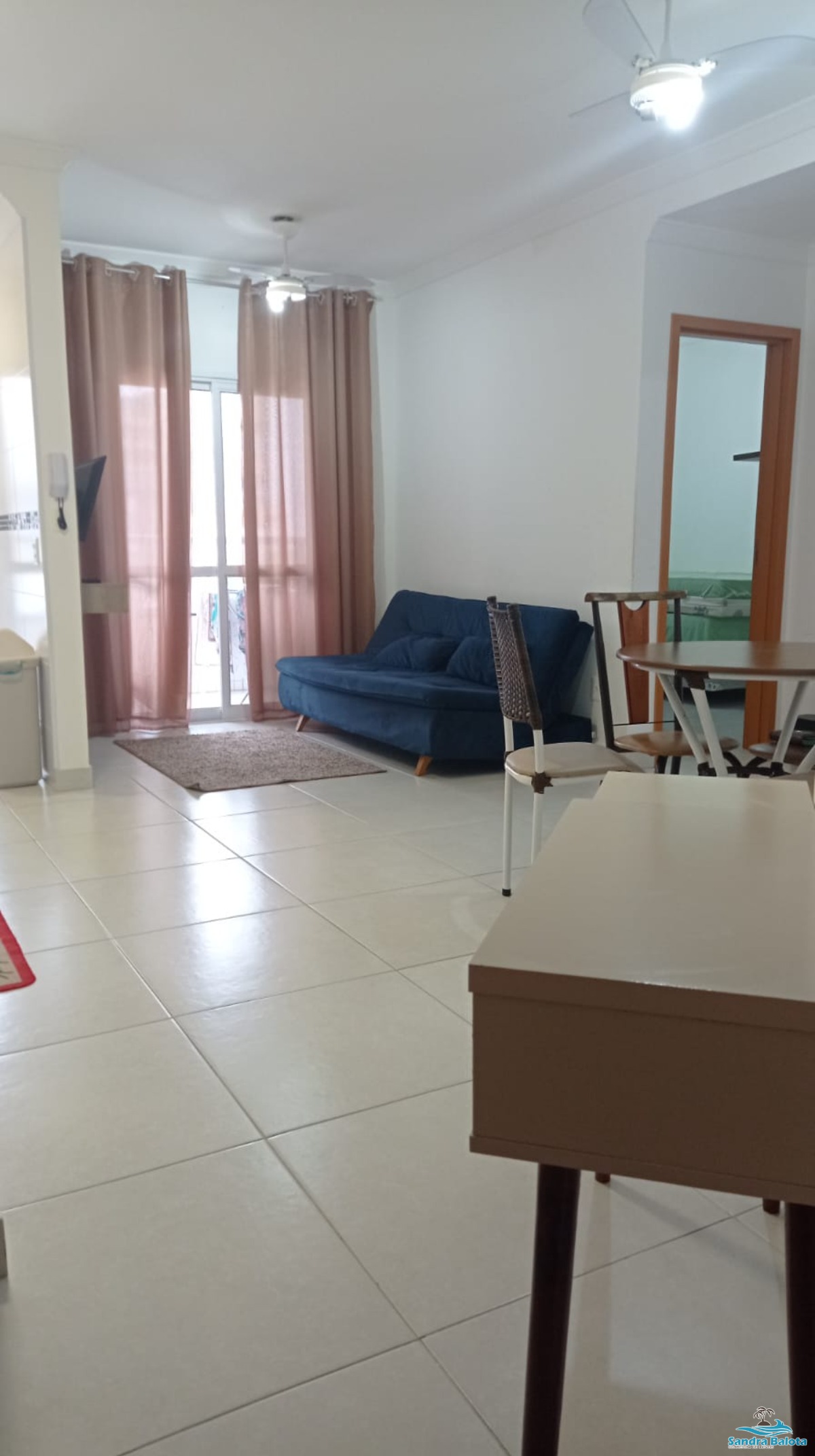 Apartamento de 2 dormitórios sendo 1 suíte/ Toninhas-Ubatuba
