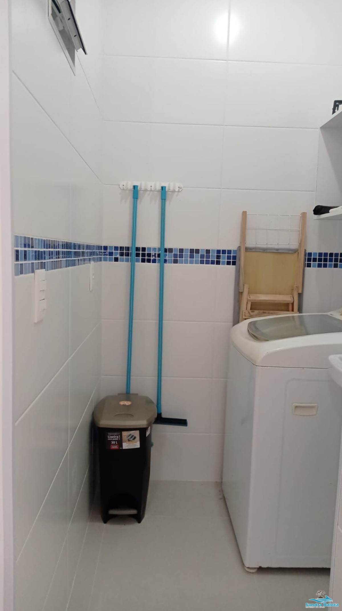 Apartamento de 1 dormitório com varanda gourmet/Toninhas