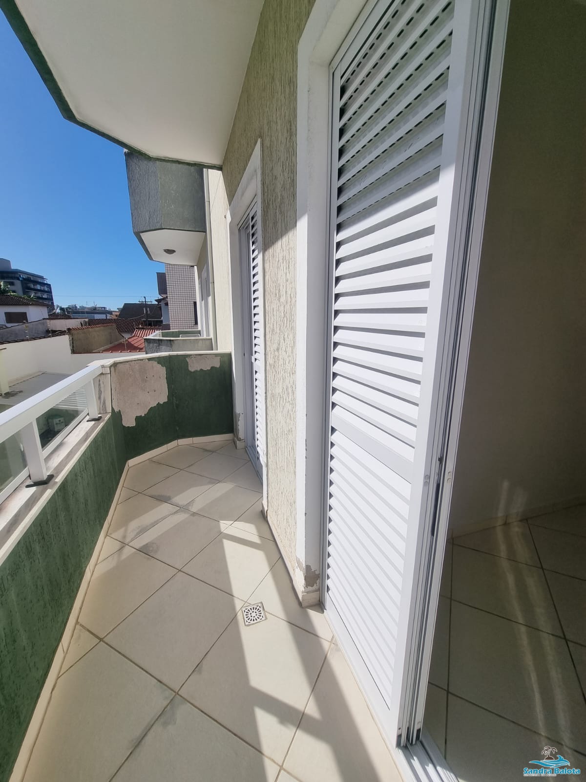 Apartamento de 2 dormitórios sendo 1 suíte/Umuarama-Ubatuba