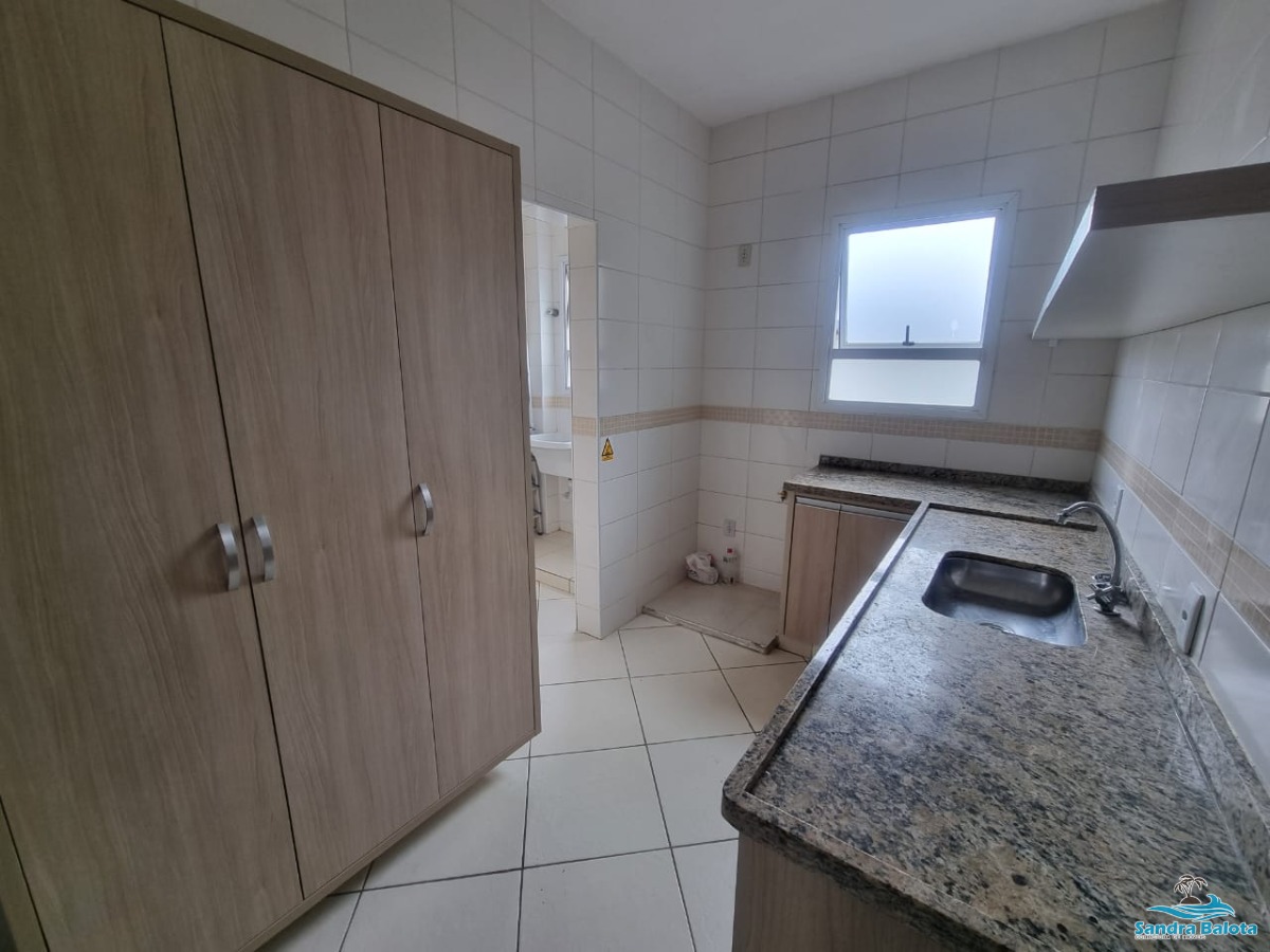 Apartamento de 2 dormitórios sendo 1 suíte/Umuarama-Ubatuba