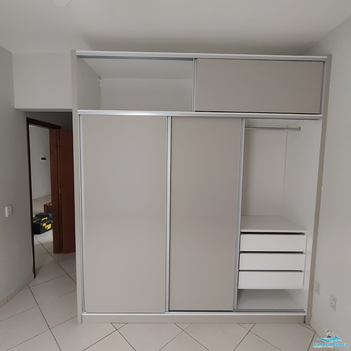 Apartamento de 2 dormitórios sendo 1 suíte/Umuarama-Ubatuba