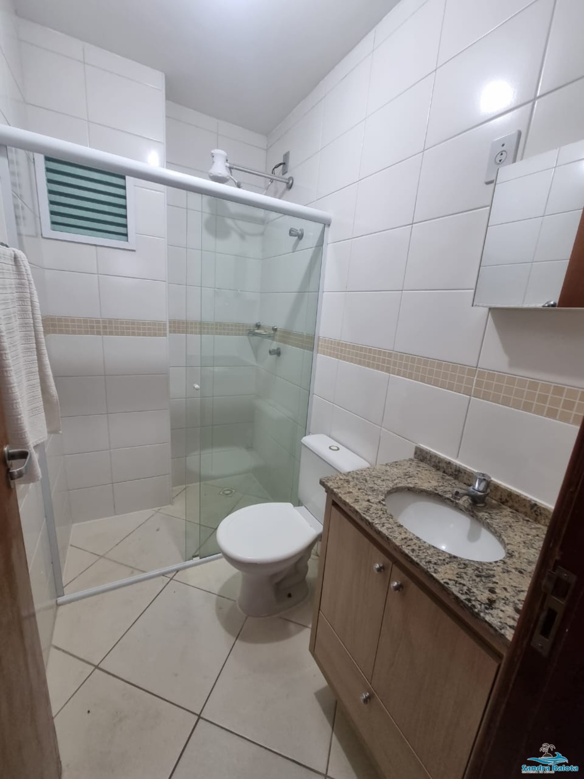 Apartamento de 2 dormitórios sendo 1 suíte/Umuarama-Ubatuba