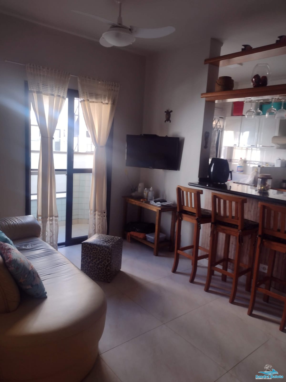 Apartamento de 2 dormitórios no Itaguá