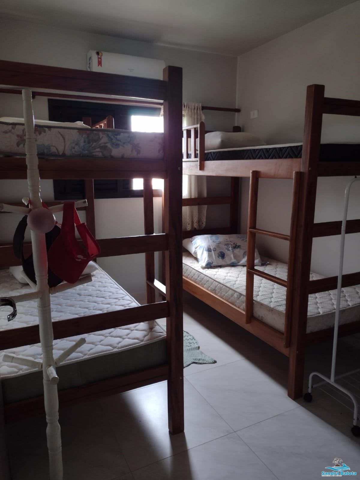 Apartamento de 2 dormitórios no Itaguá