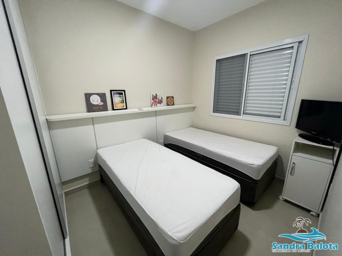 Apartamento a 400 metros da Praia Grande/2 dormitórios (1 suíte)