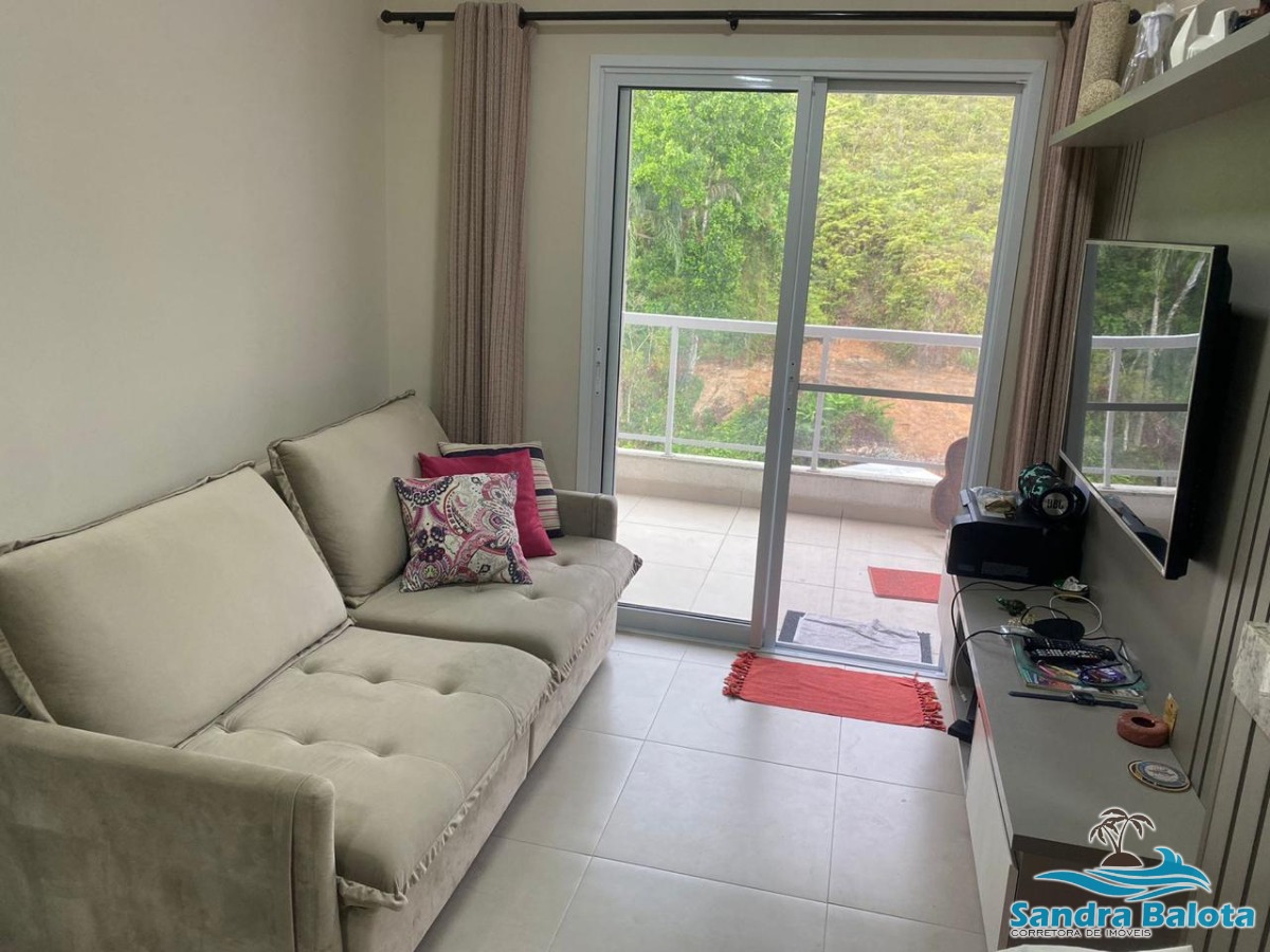 Apartamento a 400 metros da Praia Grande/2 dormitórios (1 suíte)