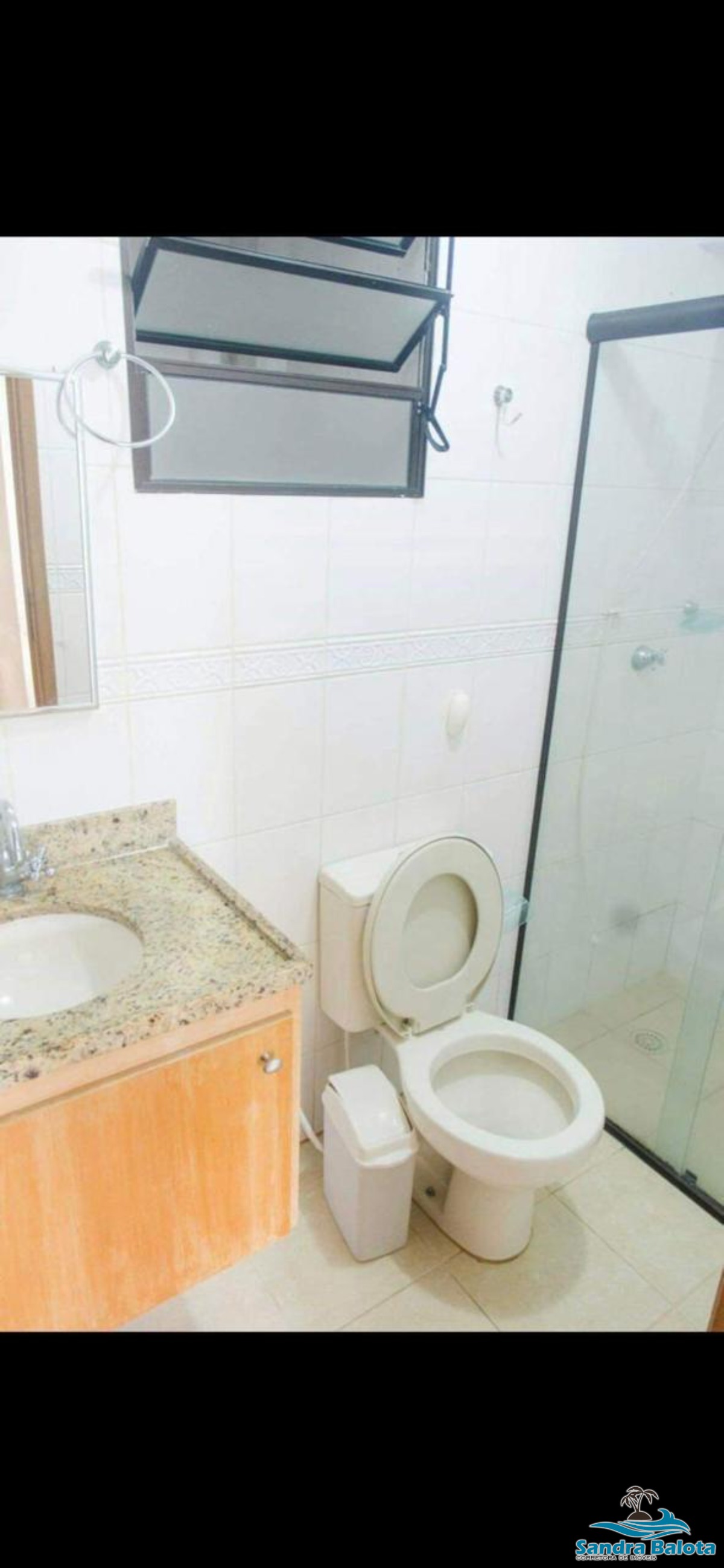 Apartamento a 100 metros da praia/2 dormitórios