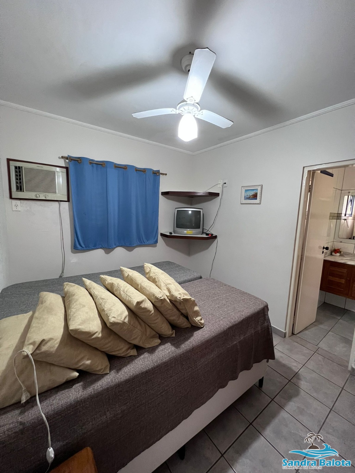 Cobertura à 100 metros da Praia Grande