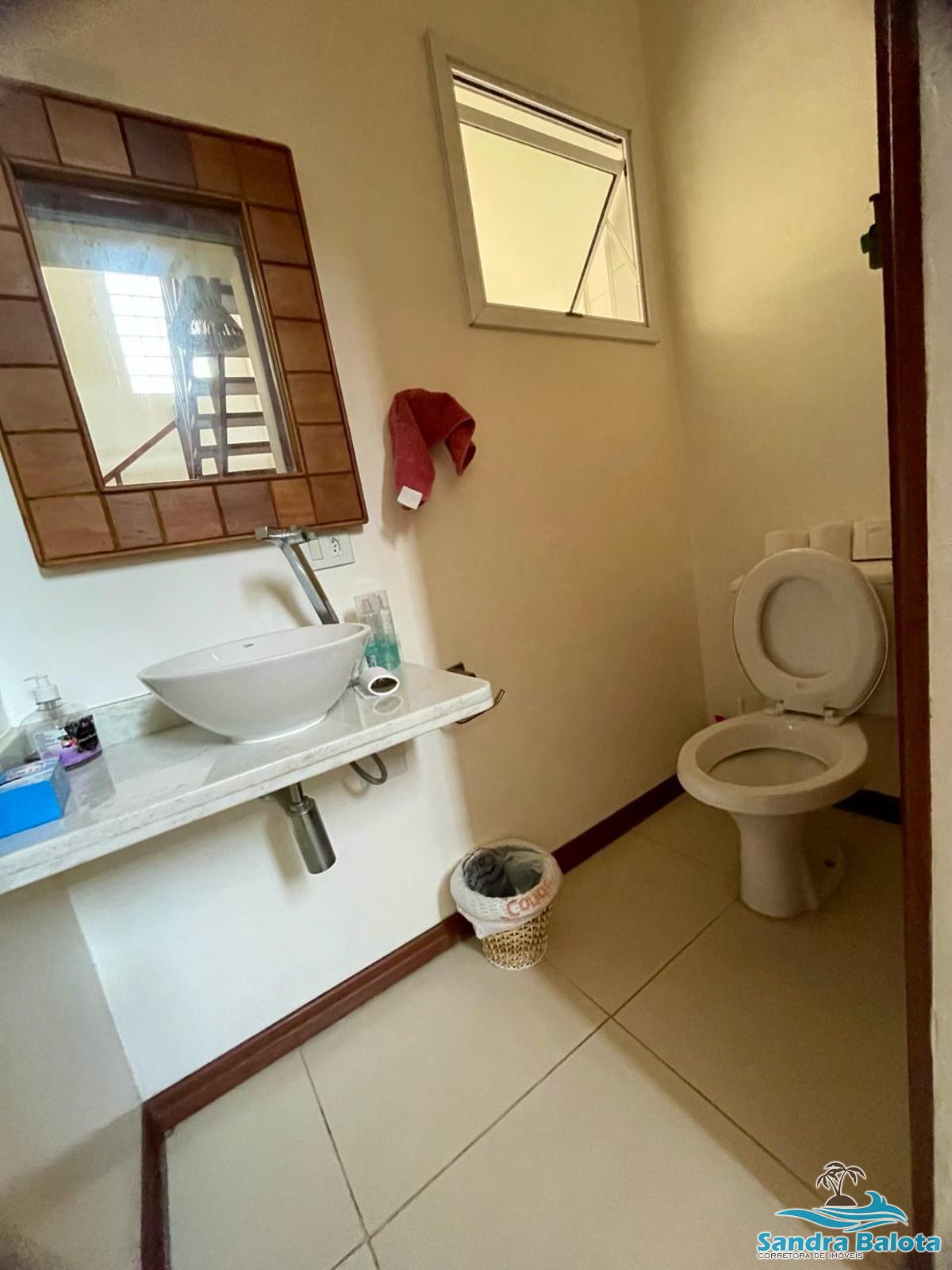 Casa com 4 dormitórios sendo 4 suítes/ Toninhas -Ubatuba