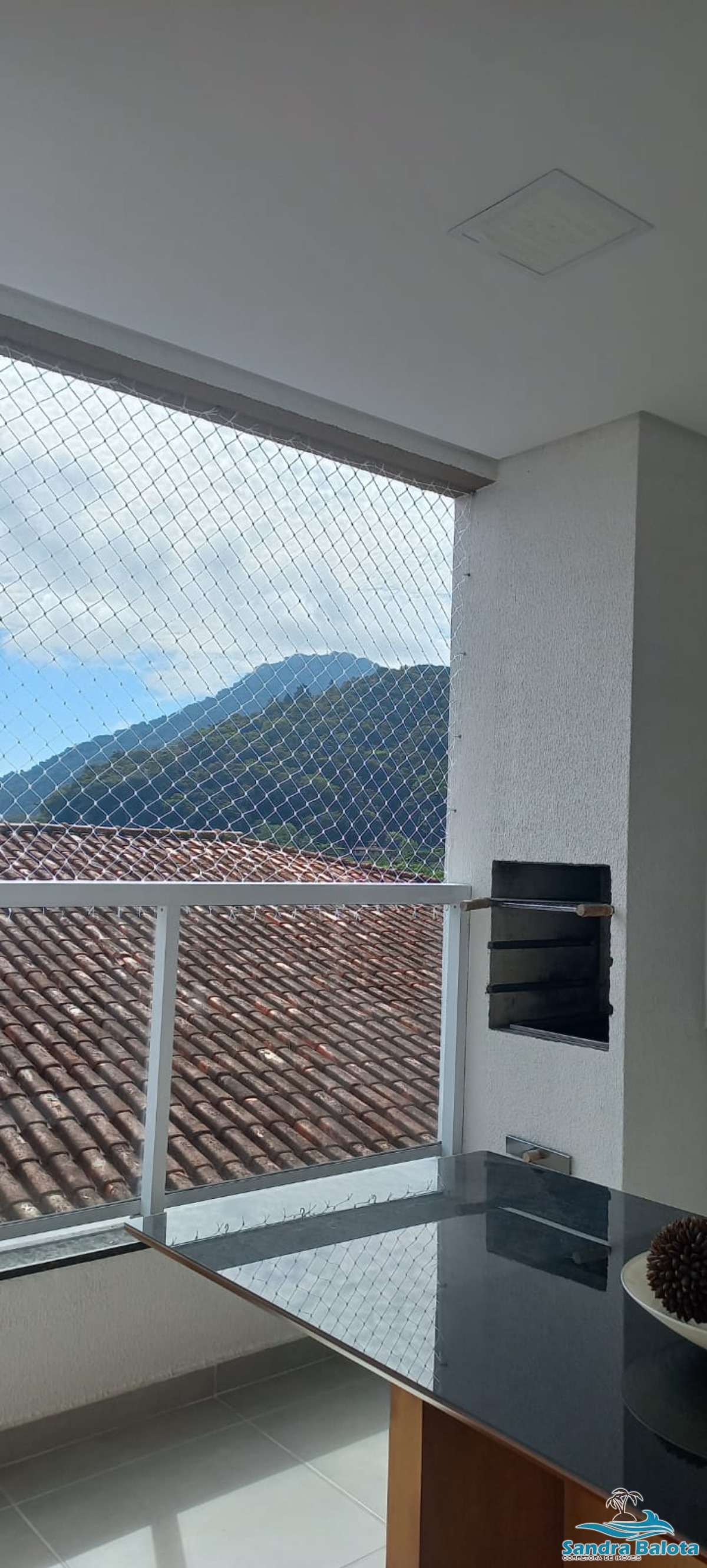 Apartamento com 2 suítes mais lavabo/tenório-ubatuba