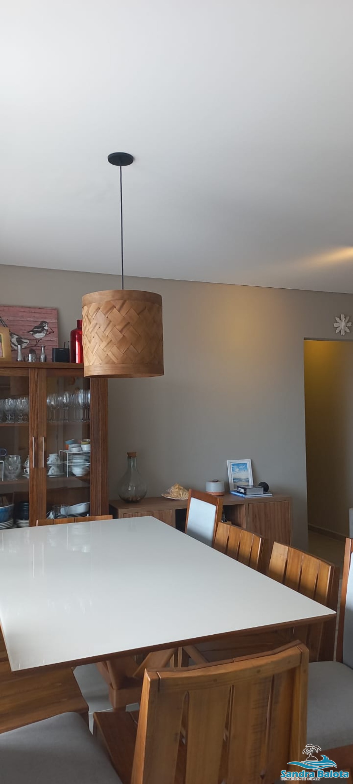 Apartamento com 2 suítes mais lavabo/tenório-ubatuba